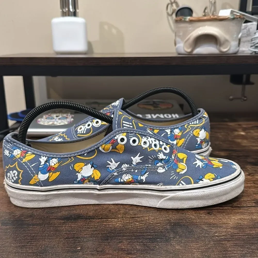 Vans X‎ Disney Donald Duck Sneakers size 11W/9.5 m